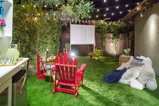 DIY Outdoor Movie Screen